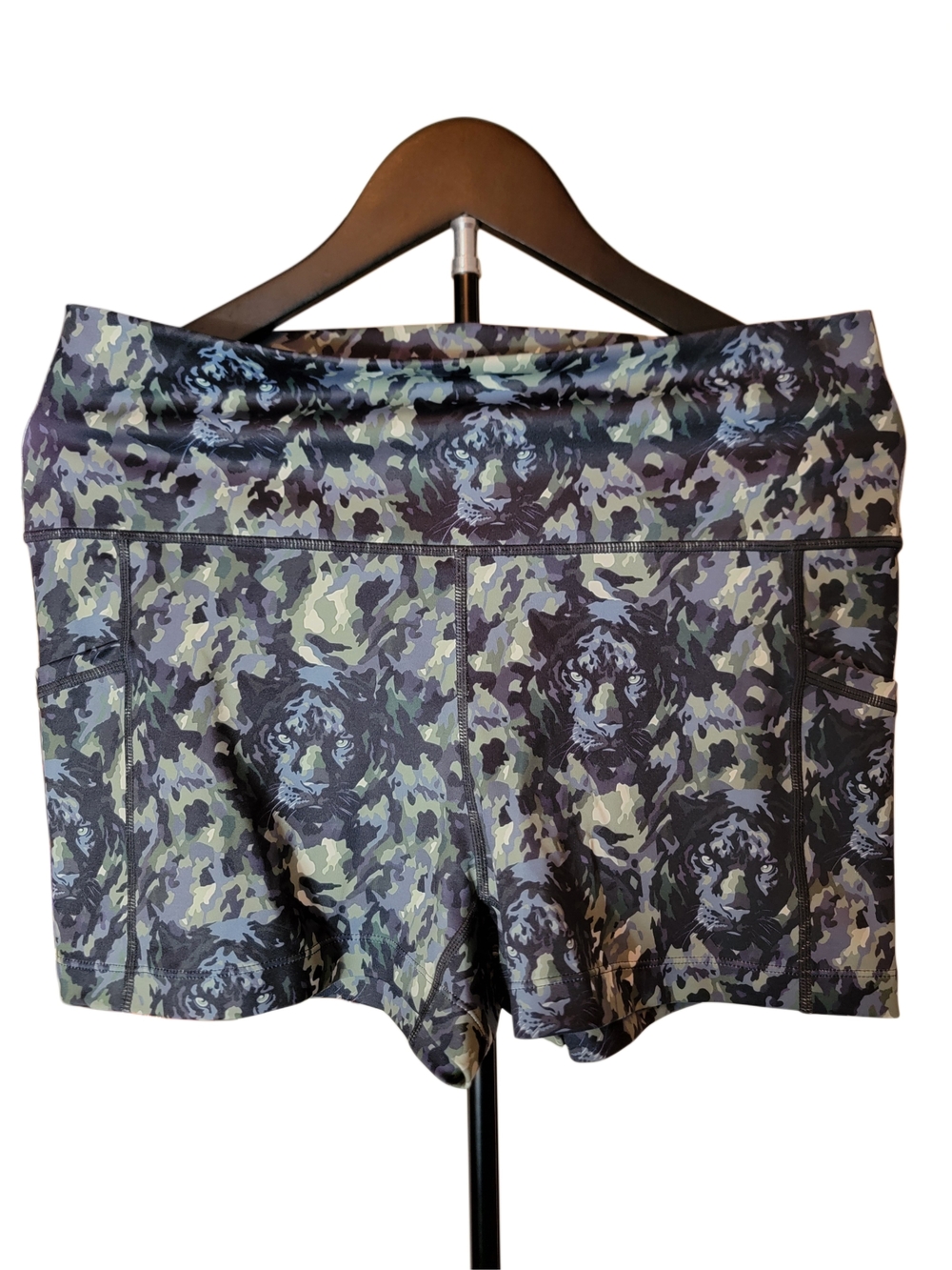 Constantly Varied Gear - CVG - Ambush Shorts - Like New - Size Large